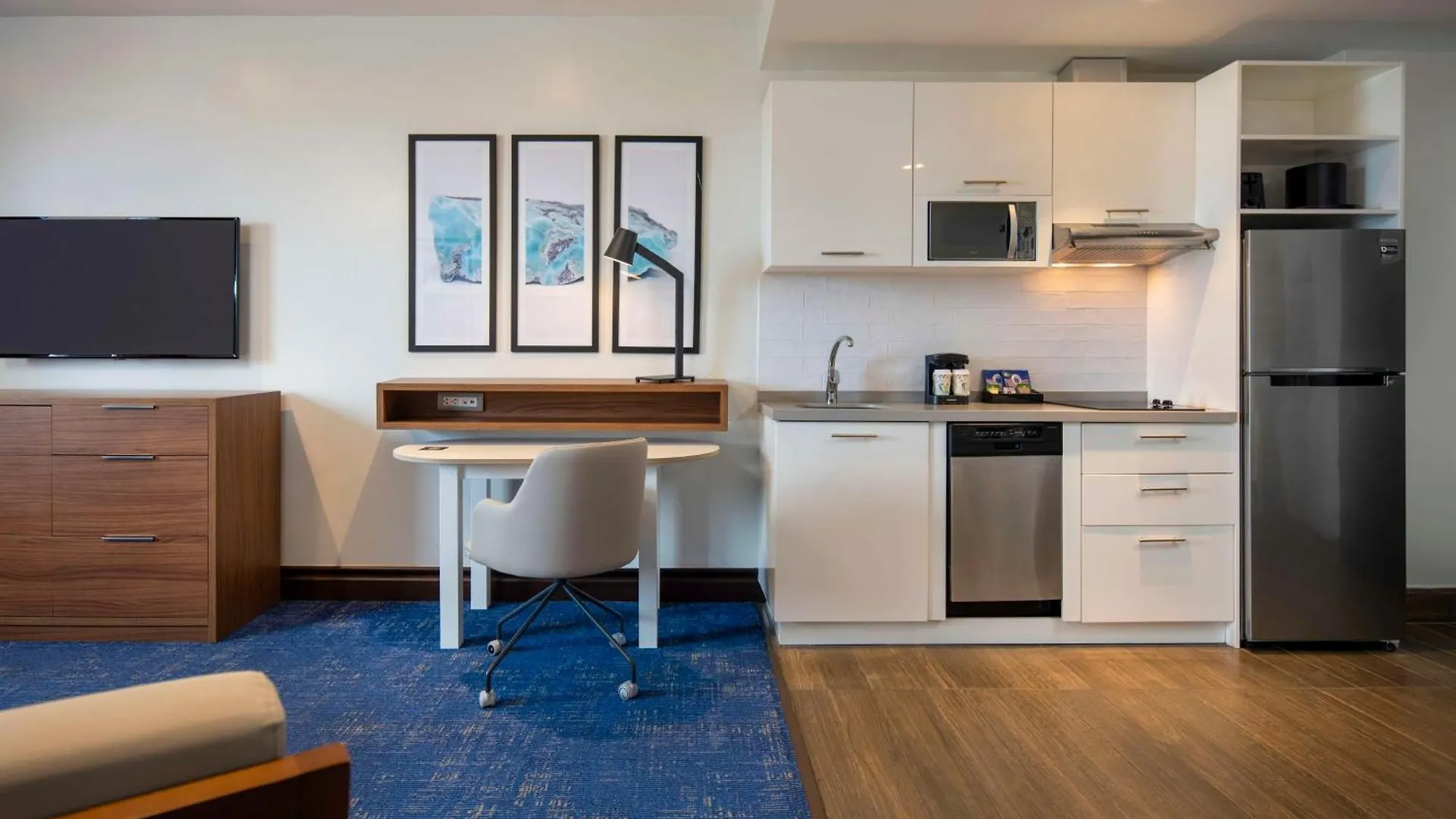 Homewood Suites By Hilton Santo Domingo 3*,